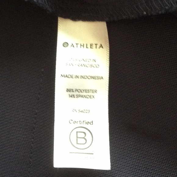 Athleta Women's Dark Blue Athletic Shorts - Picture 6 of 8